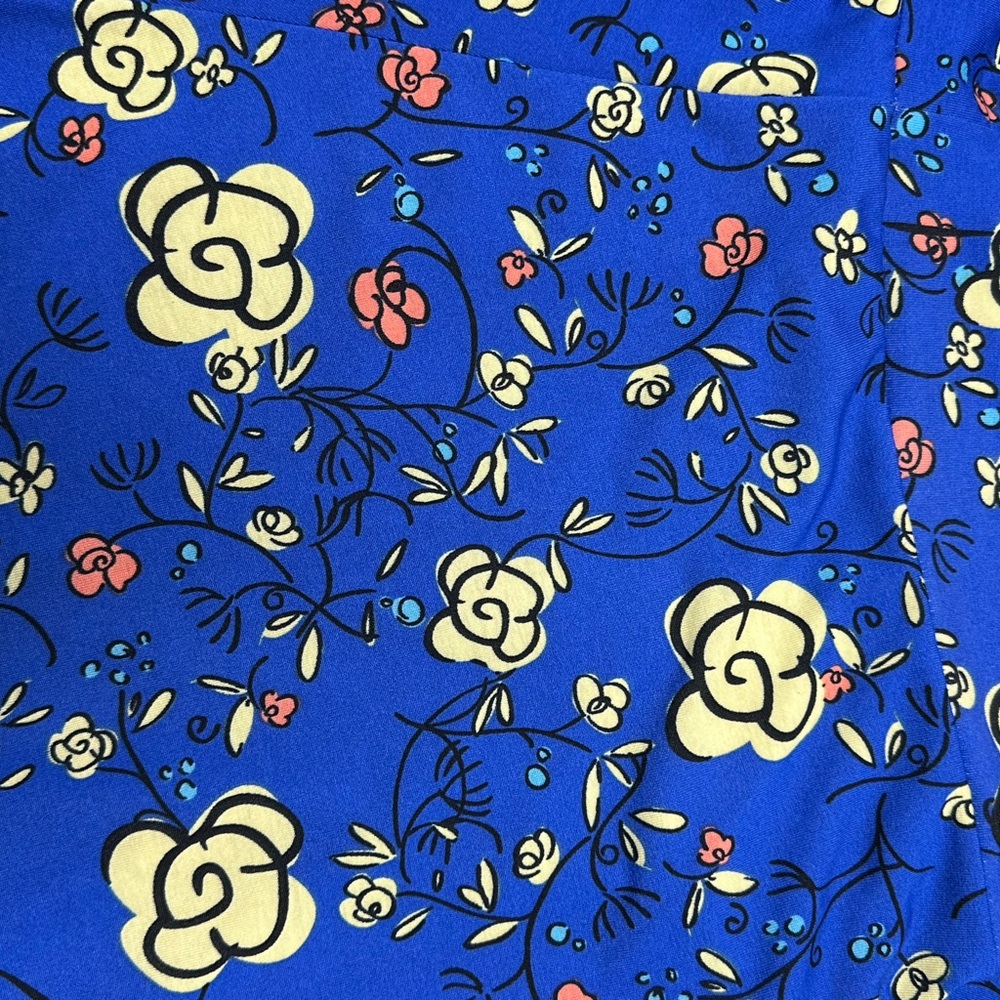 Maxi skirt in beautiful blue floral